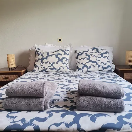 Vakantiehuis Casa Com Arte - With Swimming Pool Vermelha