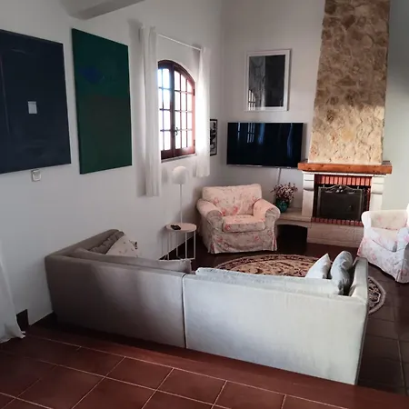 Casa Com Arte - With Swimming Pool Vakantiehuis