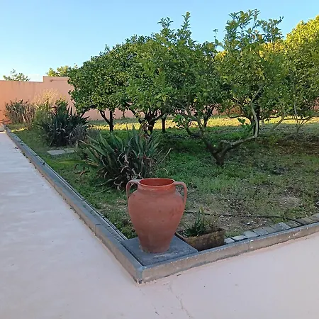 Vakantiehuis Casa Com Arte - With Swimming Pool Vermelha