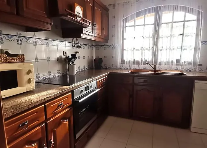 Casa Com Arte - With Swimming Pool Feriehus Vermelha